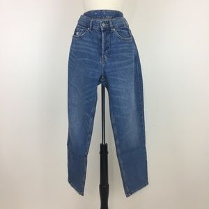 H&M Boyfriend Low Waisted Jeans Button Front - 25